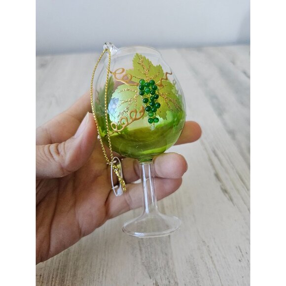Grapes wine glass goblet champagne glitter green ornament Xmas tree - Picture 8 of 8